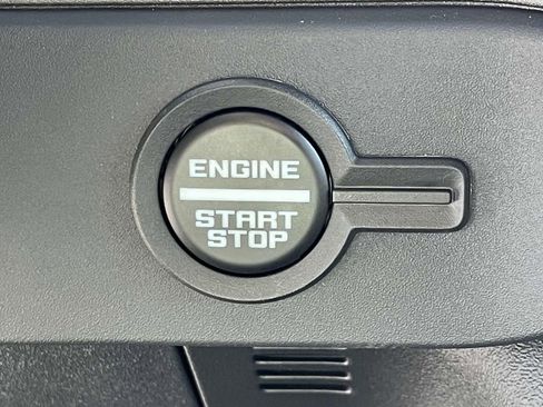 New 2025 Ford Bronco 4-Door image 12