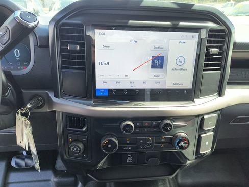 New 2025 Ford F150 XL w/ Equipment Group 103A High image 19