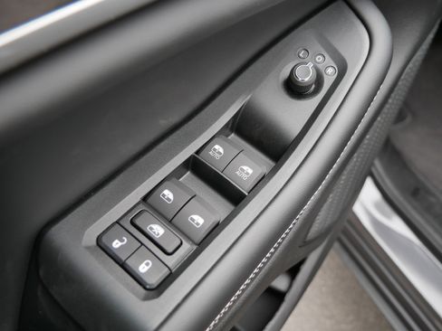 New 2025 Jeep Grand Cherokee Limited image 7