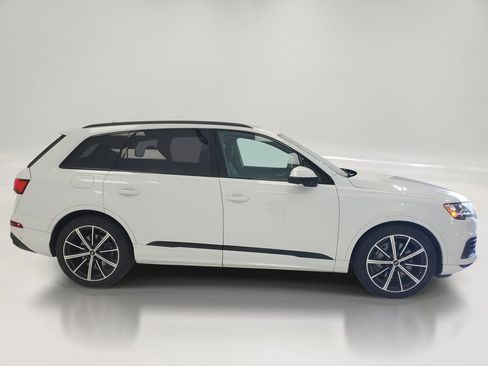 Used 2023 Audi Q7 3.0T Prestige w/ Prestige Package AWD/4WD image 4