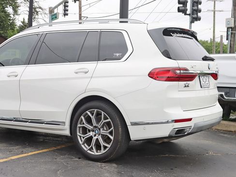 Used 2019 BMW X7 xDrive50i image 11