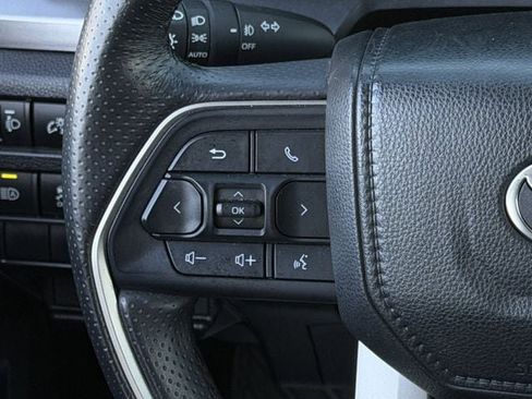 Certified 2025 Toyota 4Runner SR5 image 15