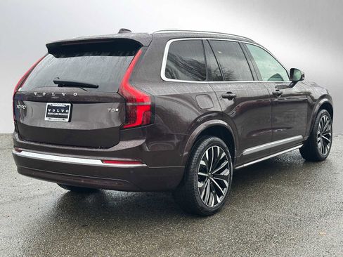 Certified 2025 Volvo XC90 T8 Ultra image 3