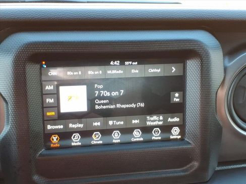 Used 2022 Jeep Wrangler Sport image 14