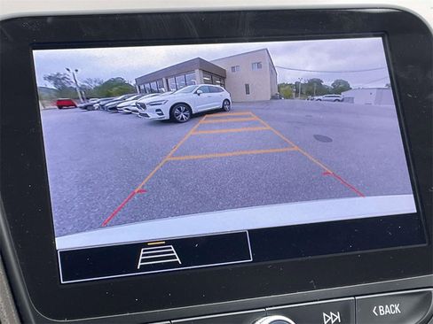 Used 2025 Chevrolet Malibu LT image 19