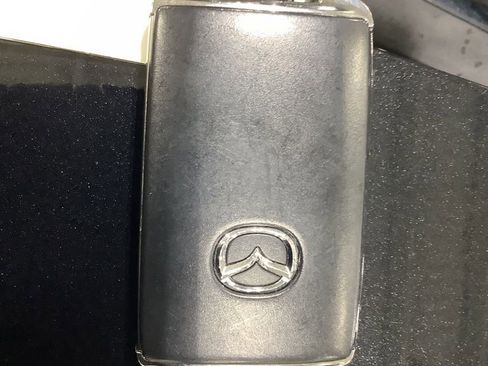 Certified 2023 MAZDA MAZDA3 s image 29