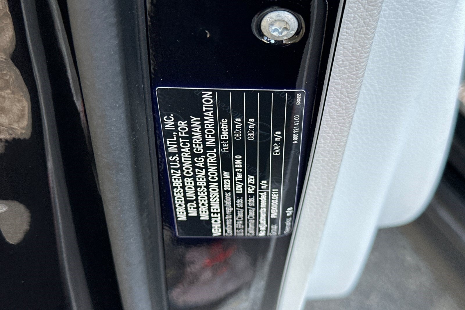 Certified 2023 Mercedes-Benz EQE 500 4MATIC SUV image 28