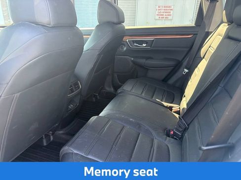 Used 2020 Honda CR-V Touring image 14
