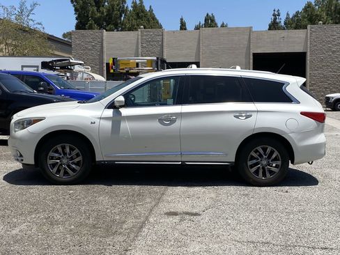 Used 2015 INFINITI QX60 FWD w/ Premium Plus Package image 3