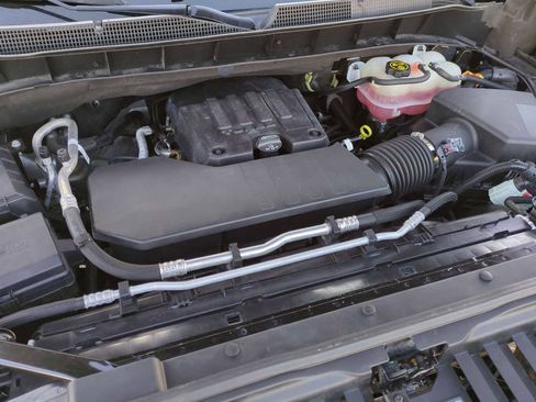 Used 2022 Chevrolet Silverado 1500 Custom image 30