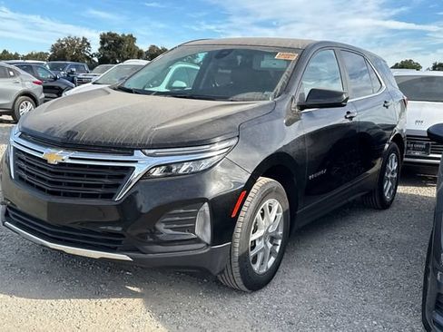 Used 2024 Chevrolet Equinox LT AWD/4WD image 8