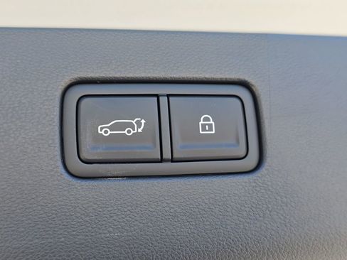 New 2026 Hyundai Ioniq 9 SE AWD/4WD image 14