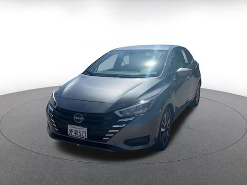 Used 2025 Nissan Versa SV FWD image 7