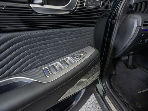 Used 2024 Hyundai Palisade Calligraphy AWD/4WD image 12