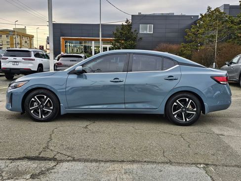 Used 2024 Nissan Sentra SV image 5