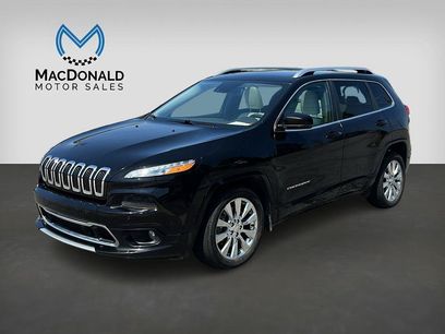 Used 2018 Jeep Cherokee Overland w/ Technology Group