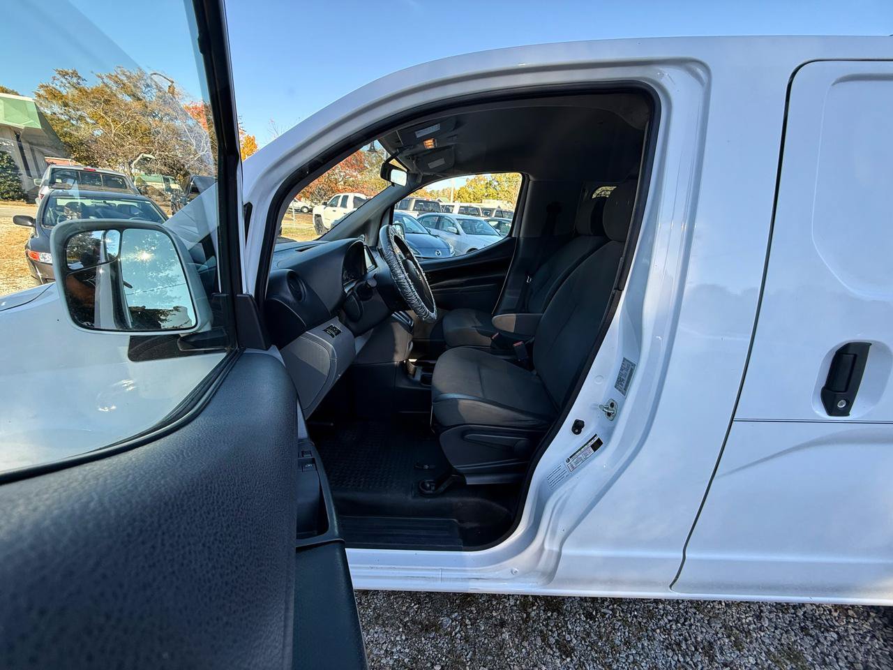 Used 2020 Nissan NV200 SV w/ Sliding Glass Door Package FWD image 14