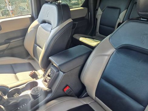 Used 2024 Ford Bronco Wildtrak AWD/4WD image 9