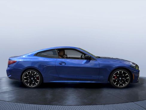 Used 2026 BMW 430i Coupe w/ M Sport Package RWD image 7