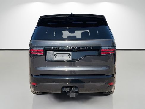 New 2026 Land Rover Discovery Dynamic SE image 4
