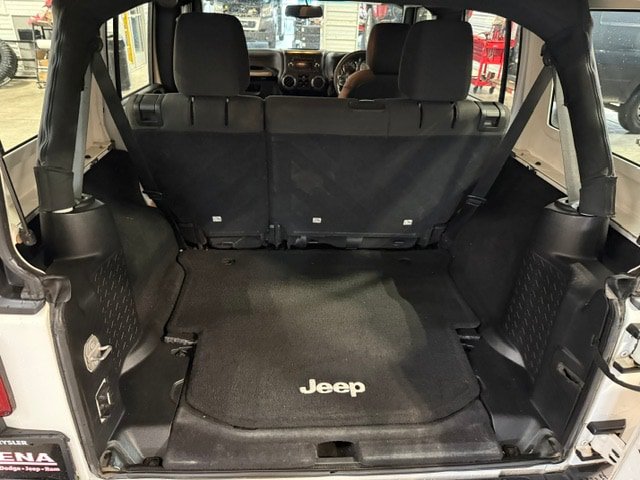 Used 2016 Jeep Wrangler Unlimited Sport AWD/4WD image 28