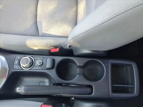 Used 2019 Toyota Yaris LE image 15