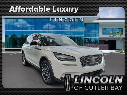Certified 2022 Lincoln Corsair FWD image 1