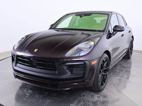 Used 2026 Porsche Macan GTS image 1