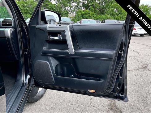 Used 2021 Toyota 4Runner SR5 RWD image 27