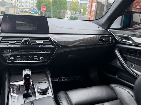 Used 2018 BMW M5 w/ Executive Package AWD/4WD image 29