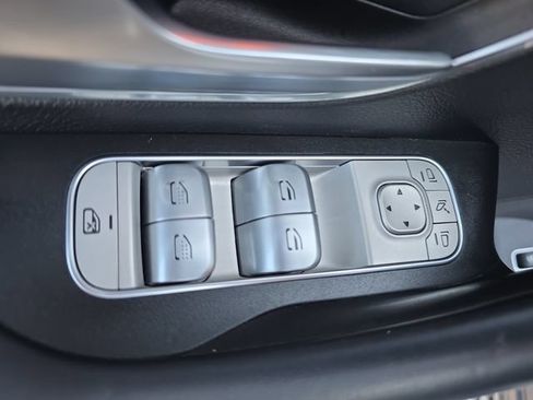 Used 2022 Mercedes-Benz GLE 53 AMG 4MATIC image 36
