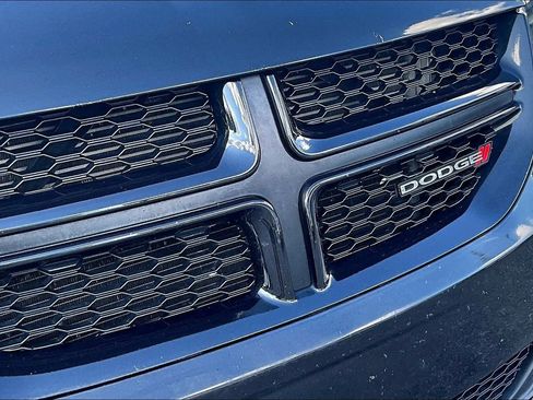 Used 2019 Dodge Grand Caravan SE FWD image 30
