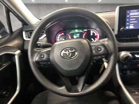 Used 2023 Toyota RAV4 LE FWD image 27