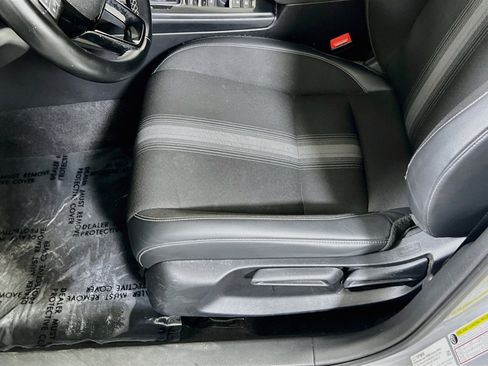 Used 2022 Honda Civic Sport image 18