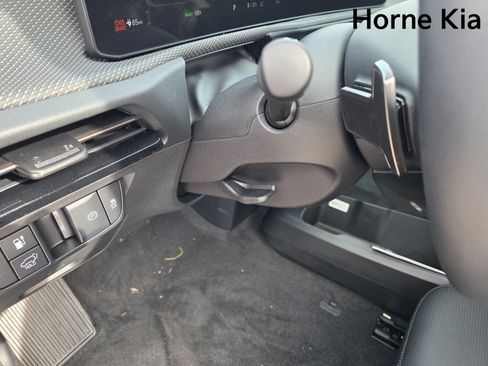 New 2025 Kia EV6 Wind image 13