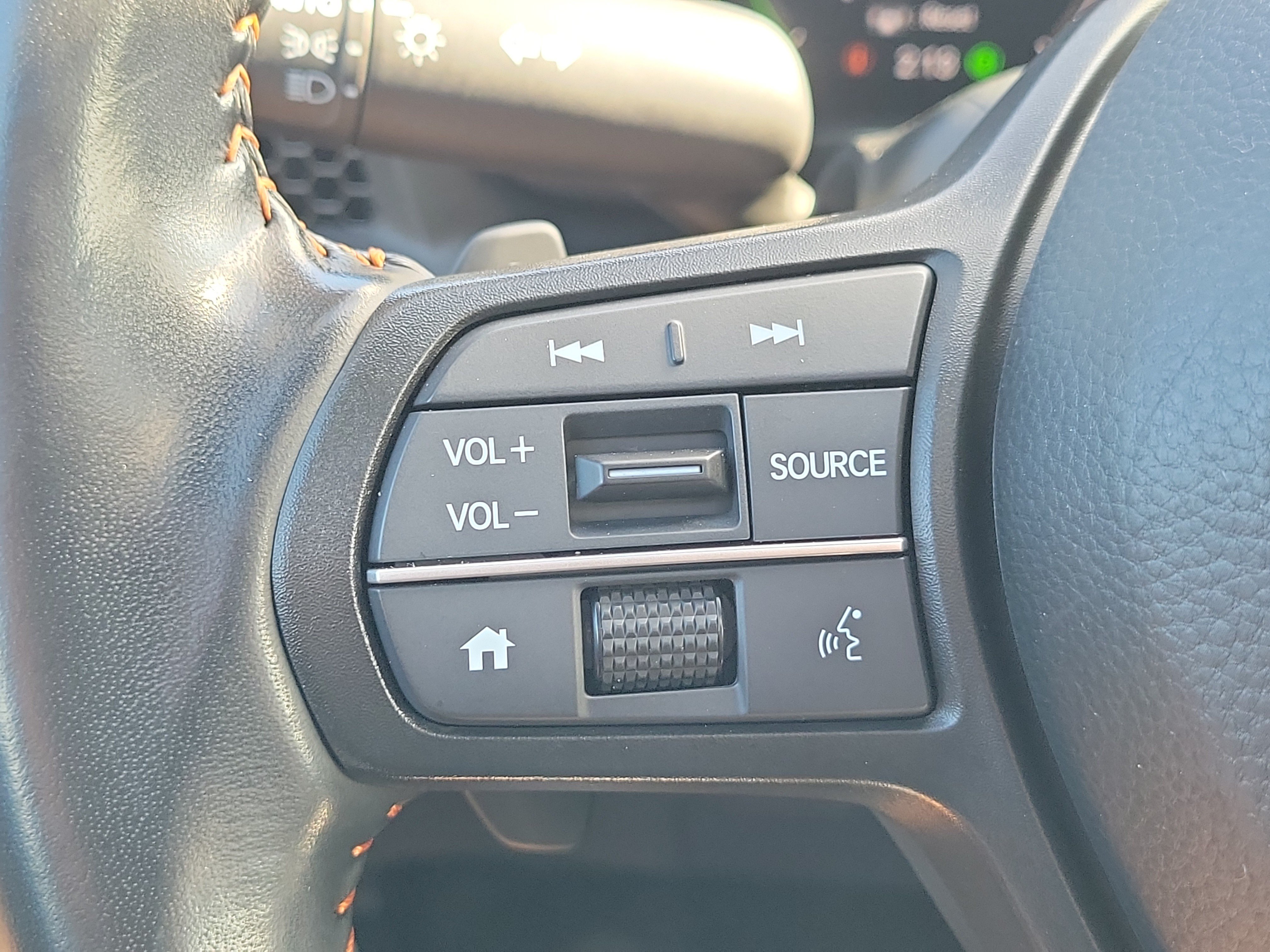 Used 2025 Honda CR-V Sport image 25