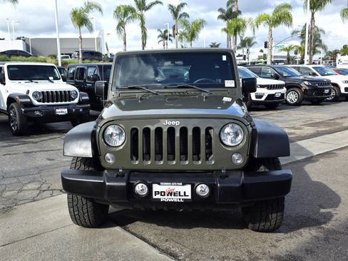 Used 2015 Jeep Wrangler Unlimited Sport image 7