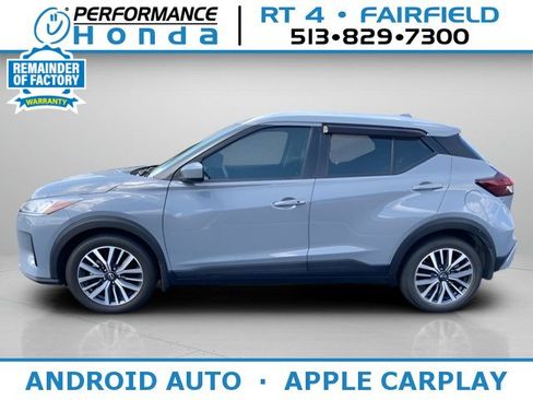 Used 2023 Nissan Kicks SV FWD image 1