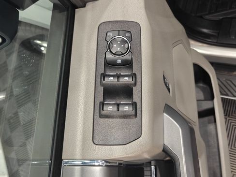 Used 2018 Ford F150 XLT w/ Equipment Group 301A Mid AWD/4WD image 43