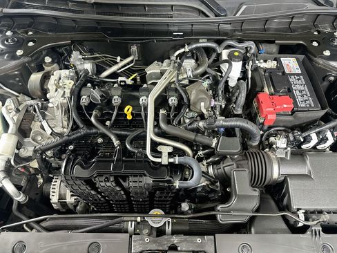 Used 2023 Nissan Altima 2.5 SR FWD image 30