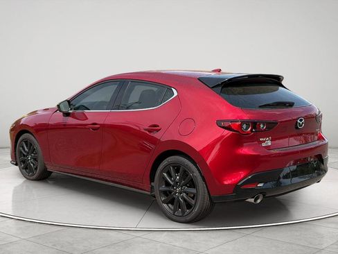 New 2026 MAZDA MAZDA3 Hatchback w/Premium Plus Pkg image 3