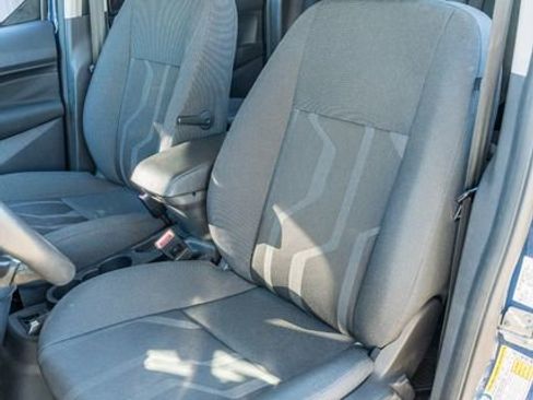 Used 2017 Ford Transit Connect XLT image 19