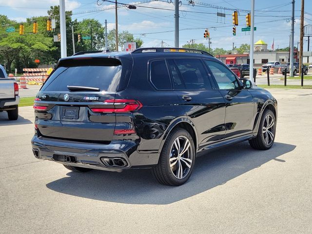 Used 2025 BMW X7 M60i AWD/4WD image 6