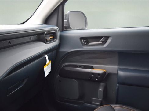 New 2026 Ford Maverick Tremor image 16