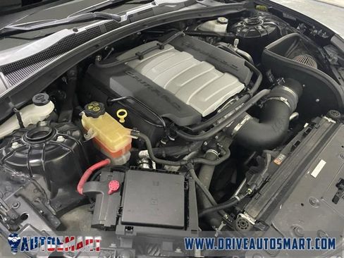 Used 2018 Chevrolet Camaro SS image 25