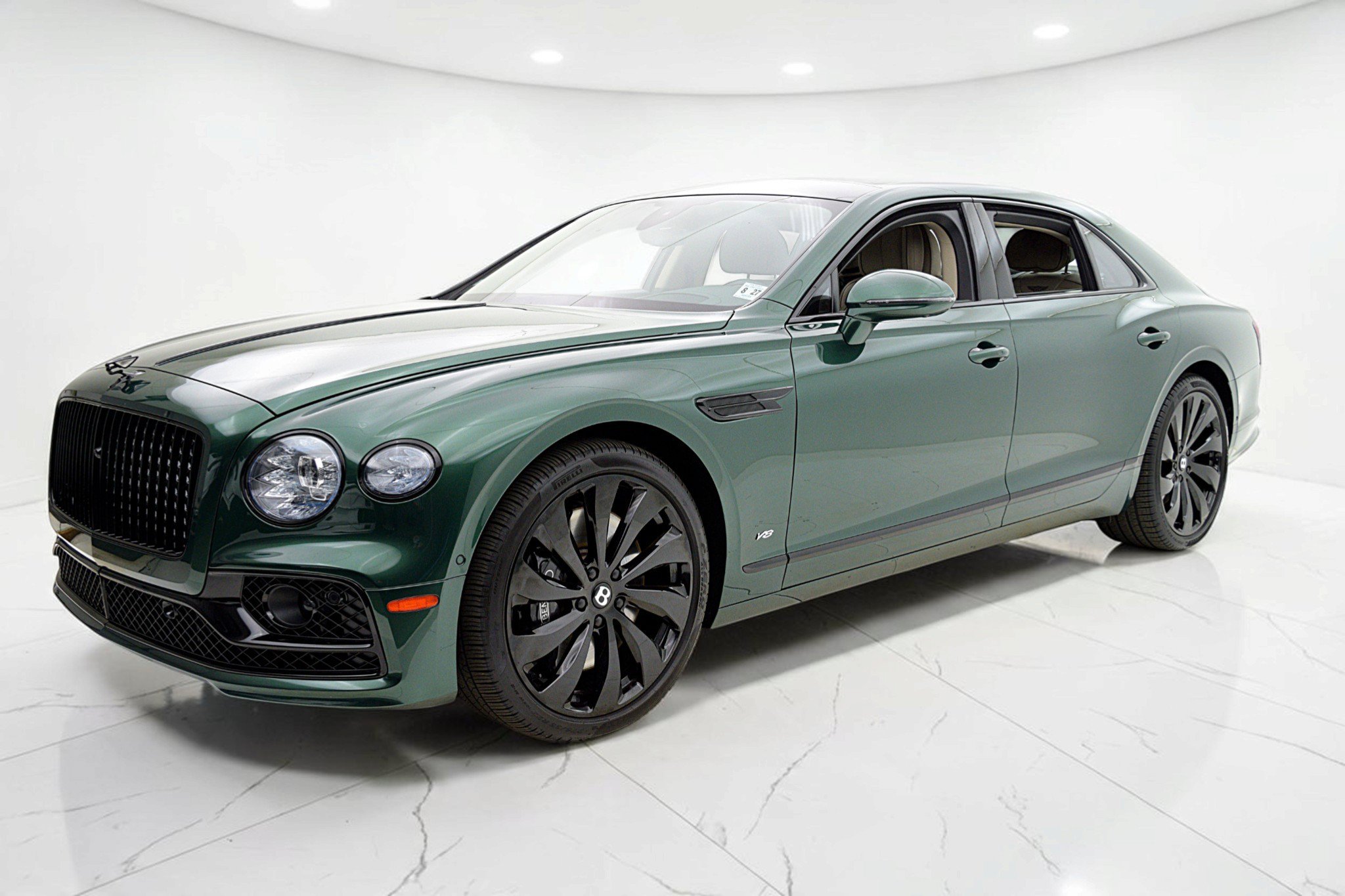 Certified 2022 Bentley Flying Spur V8 AWD/4WD image 2