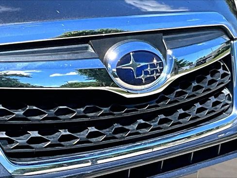 Used 2016 Subaru Forester 2.5i Premium AWD/4WD image 11
