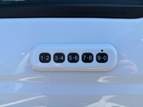 Used 2022 Ford Bronco Outer Banks AWD/4WD image 26