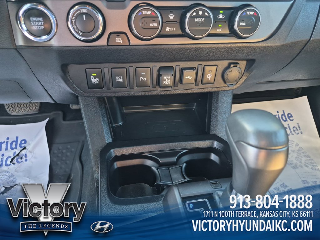 Used 2023 Toyota Tacoma TRD Sport w/ Technology Package AWD/4WD image 18