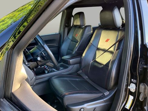 Used 2024 Dodge Durango GT AWD/4WD image 8